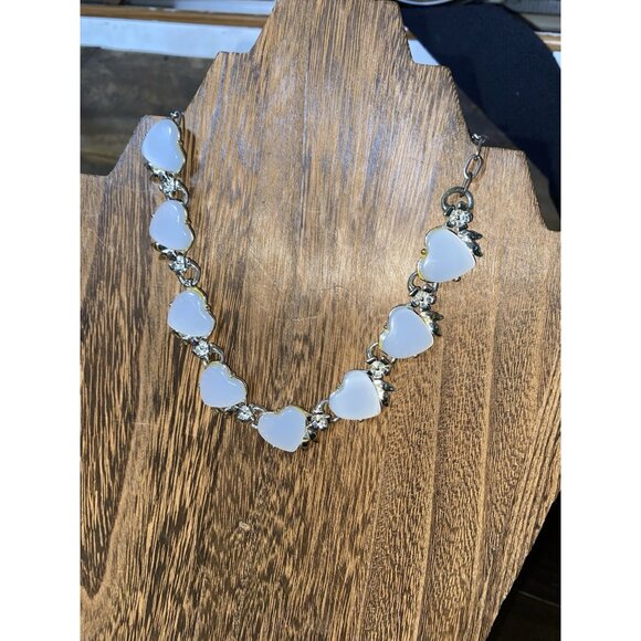 vintage Jewelry - Vintage Moonray / Moonglow Creamy White Lucite Heart Choker Necklace 16 Inch